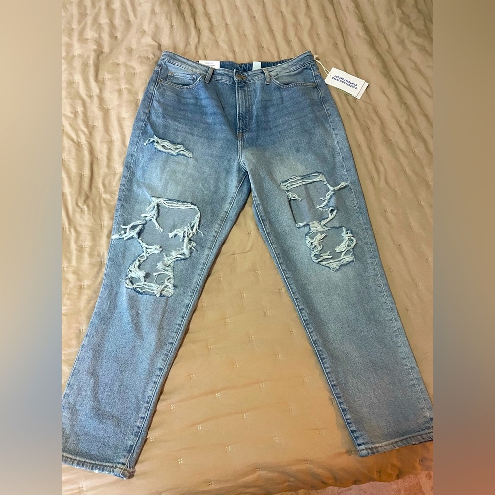 NWT size 14 ripped mom jeans